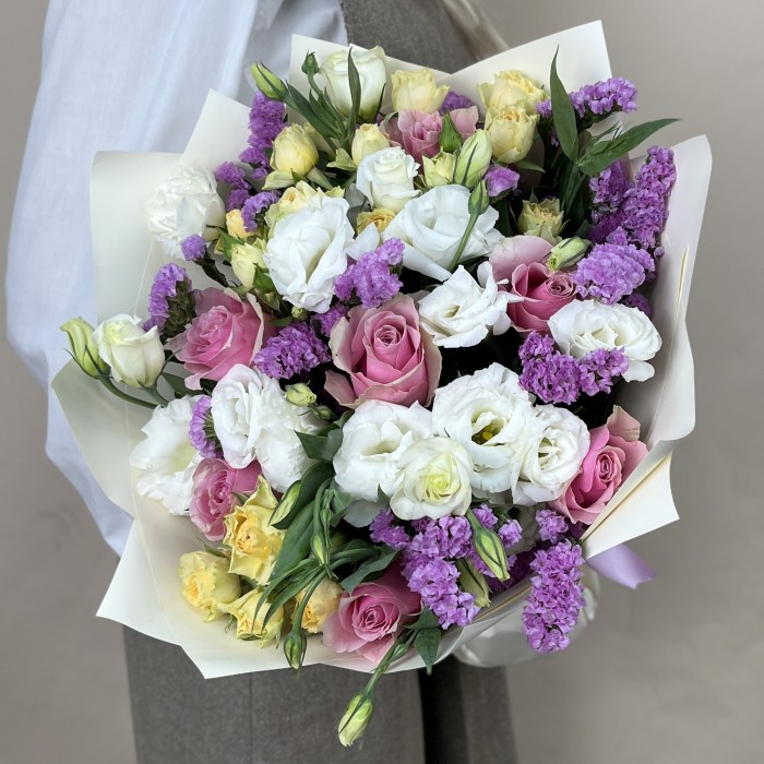 Сборный букет Яркие Моменты