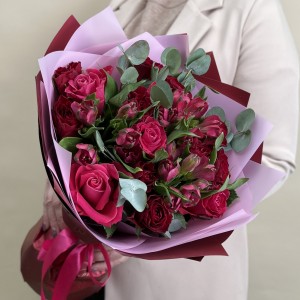 Букет дня с розами Млечный путь