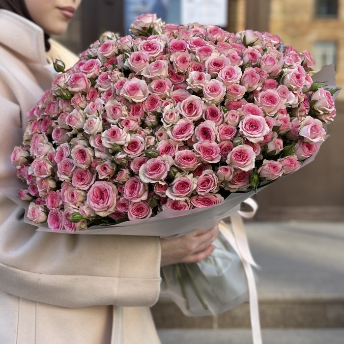 101 кустовая Роза Тралала 40 см