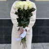 11 белых роз Мондиаль 70 см