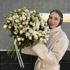 25 кустовых пионовидных Роз Принцесс Бомбастик 60 см