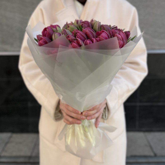 51 пионовидный тюльпан Дабл Принцесс