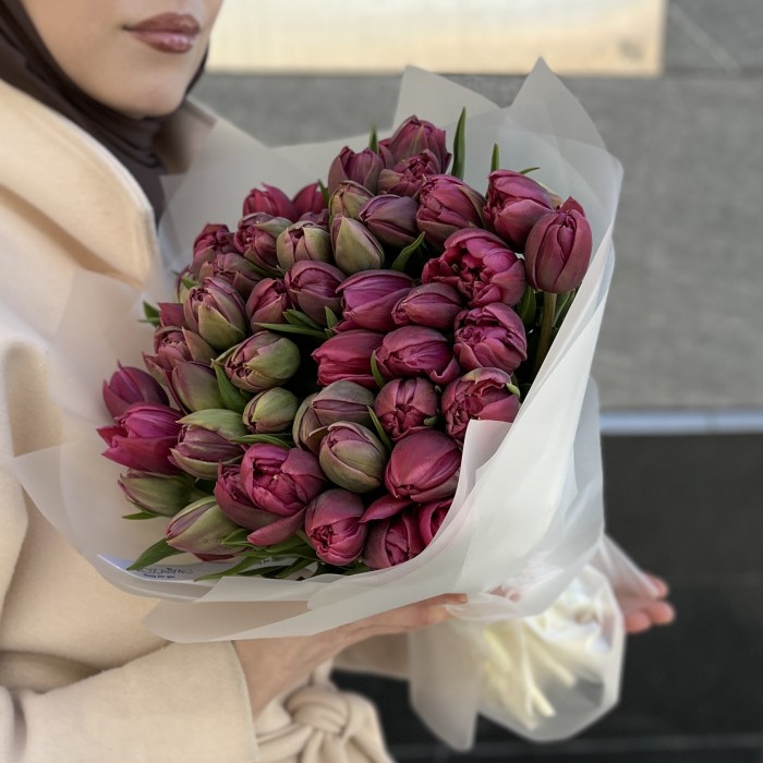 51 пионовидный тюльпан Дабл Принцесс