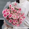 9 кустовых розовых роз Тралала 40 см