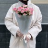 Комплимент из 5 кустовых роз Тралала 40 см