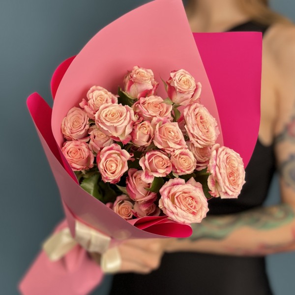 3 кустовые розы Флиндерс Лейн 40 см