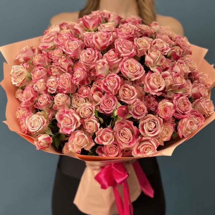 35 кустовых роз Флиндерс Лейн 40 см