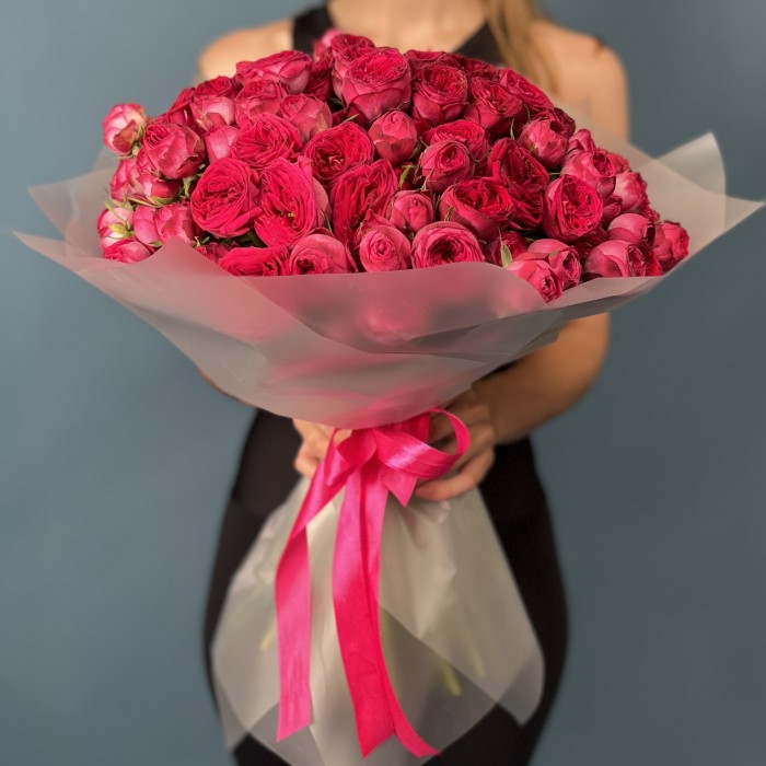 51 кустовая пионовидная роза Роял трендсеттер 40 см