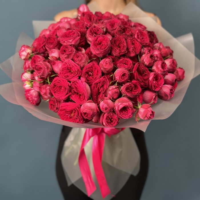 51 кустовая пионовидная роза Роял трендсеттер 40 см