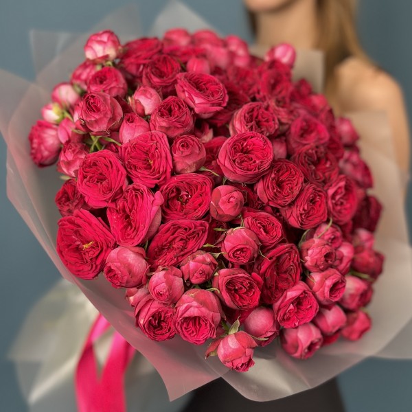 51 кустовая пионовидная роза Роял трендсеттер 40 см