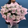 25 сиреневых хризантем с эвкалиптом