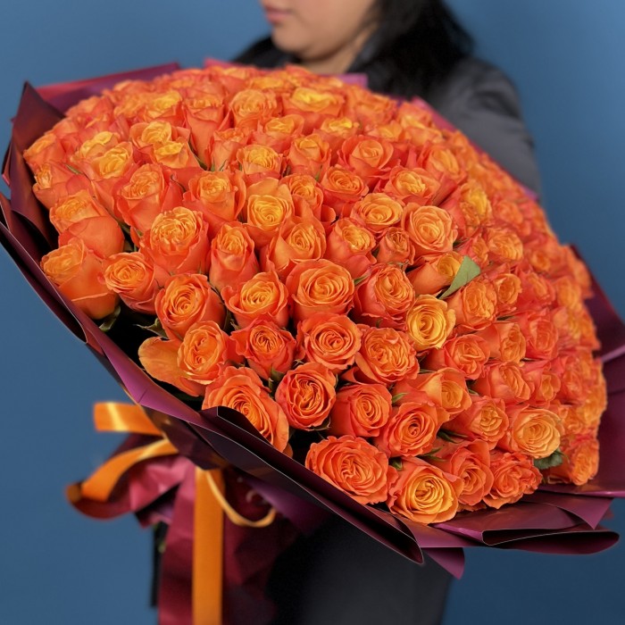 151 оранжевая роза Конфиденшл 40 см