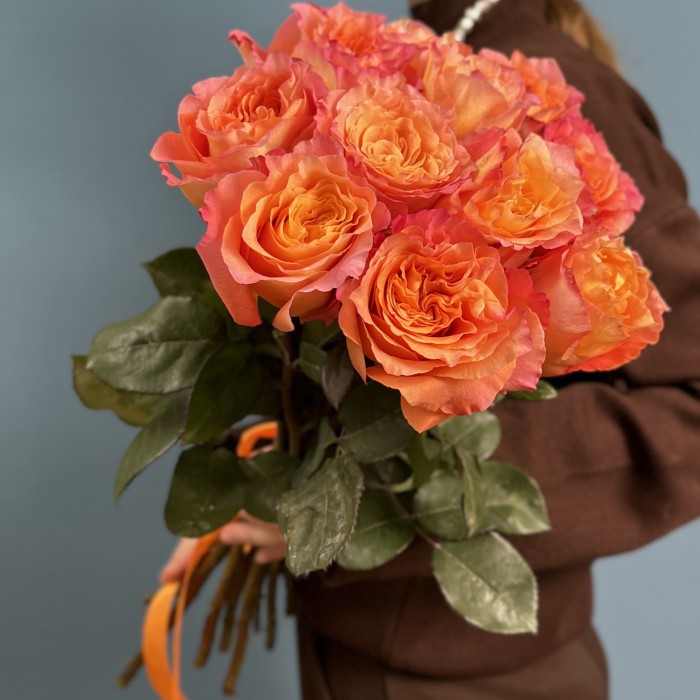 11 роз Фри спирит 60 см