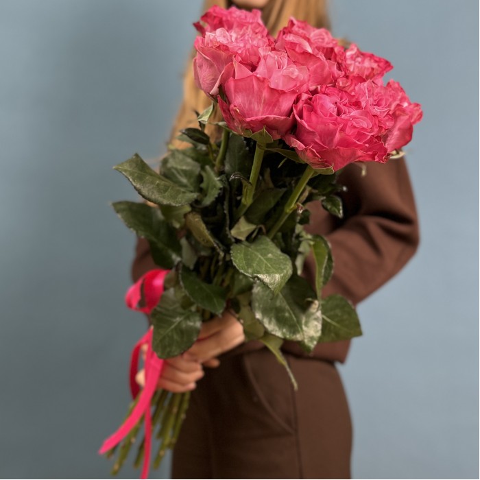 11 пионовидных роз Кантри блюз 60 см