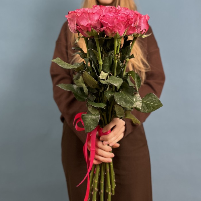 11 пионовидных роз Кантри блюз 60 см