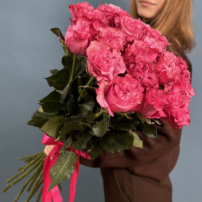 19 пионовидных роз Кантри блюз 60 см