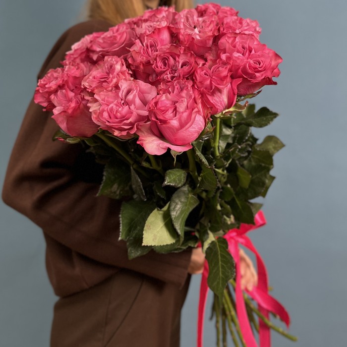 19 пионовидных роз Кантри блюз 60 см