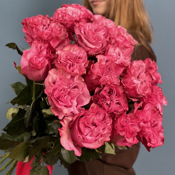 19 пионовидных роз Кантри блюз 60 см