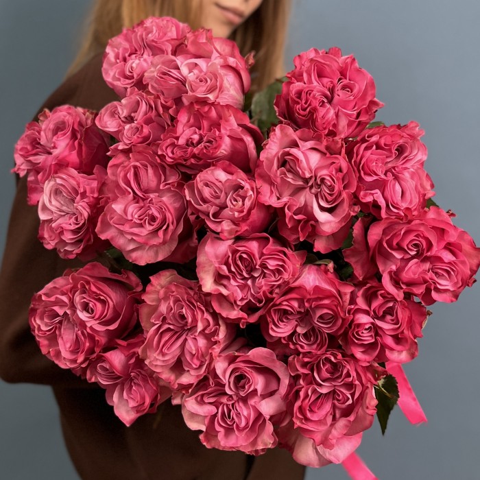 19 пионовидных роз Кантри блюз 60 см