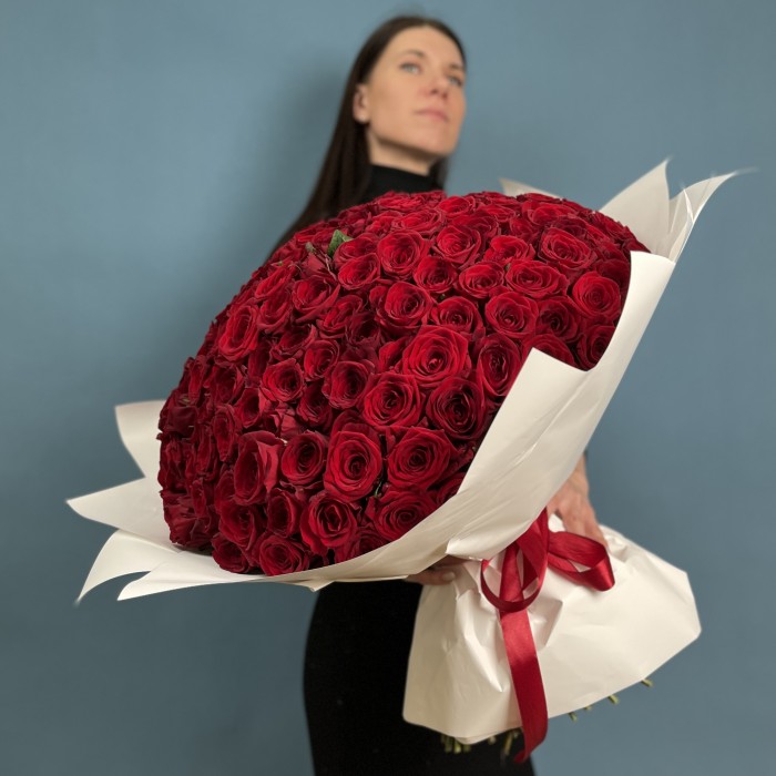 201 красная Роза ред Наоми 50 см