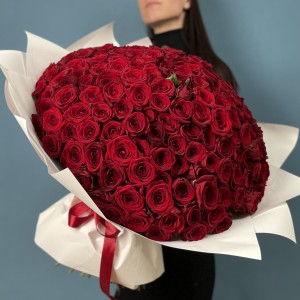 201 красная Роза ред Наоми 50 см