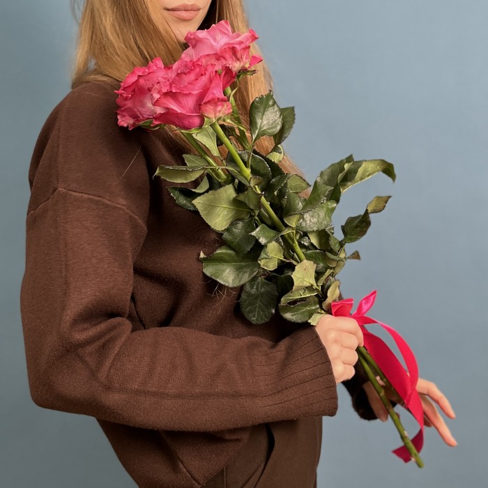 3 пионовидные розы Кантри блюз 60 см