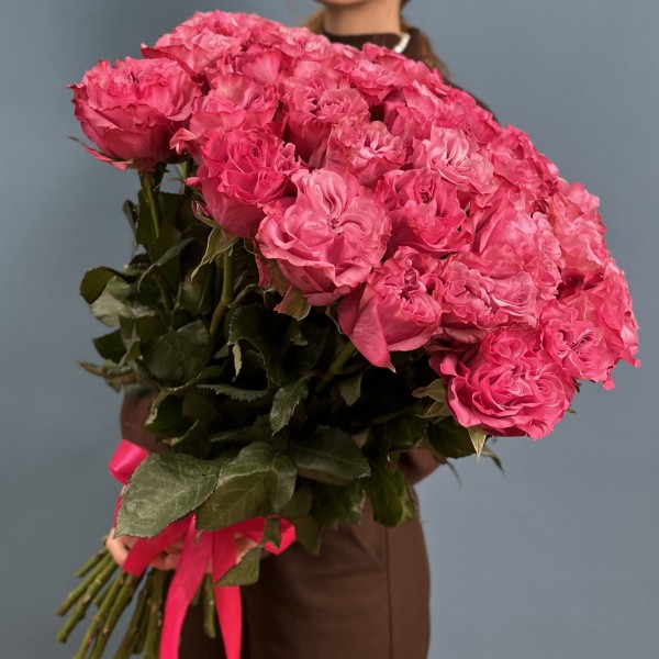 35 пионовидных роз Кантри блюз 60 см