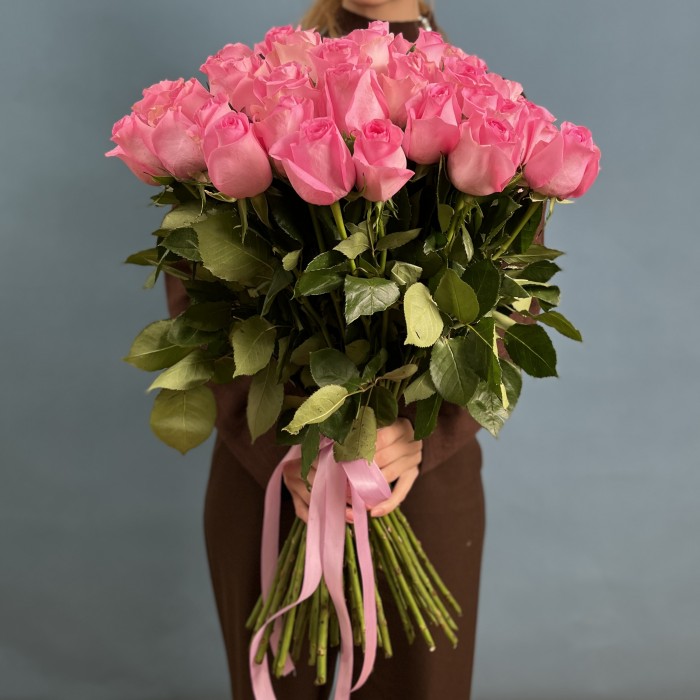 55 розовых роз Ревиваль 60 см