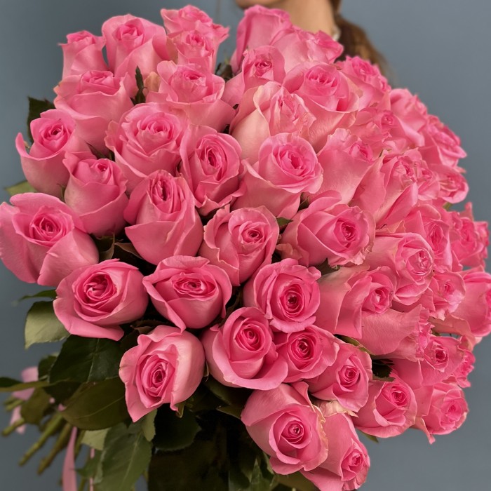55 розовых роз Ревиваль 60 см