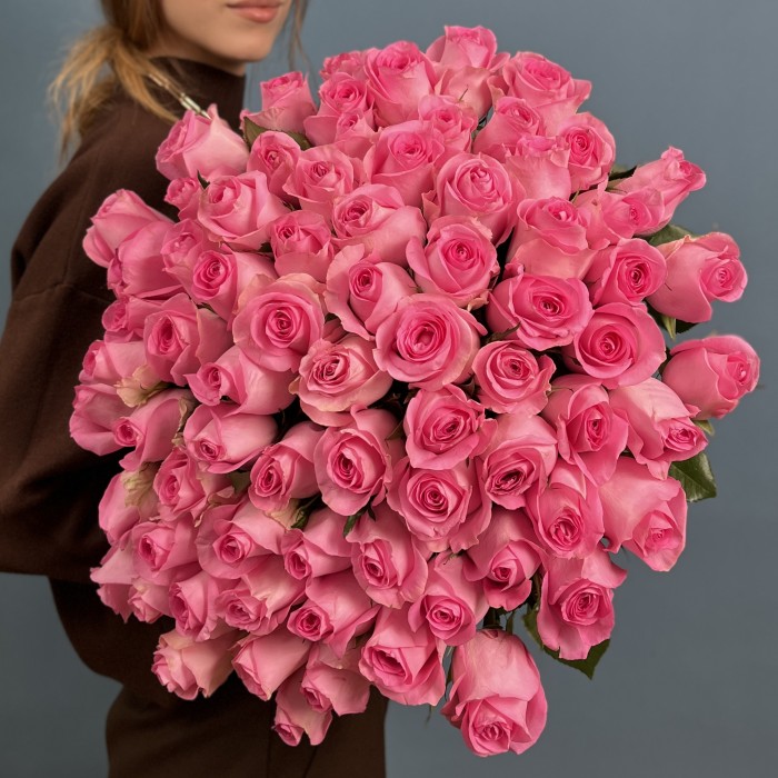 75 розовых роз Ревиваль 60 см