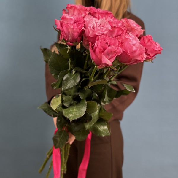 9 пионовидных роз Кантри блюз 60 см