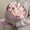 15 кустовых пионовидных роз розовый бомбастик 40 см
