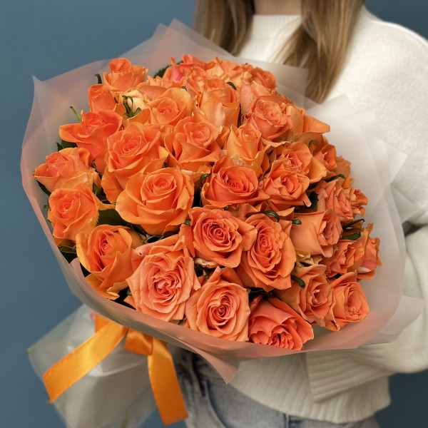 41 оранжевая роза Тропикал Амазон