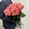 Кораллово-розовая роза Суперстейшн 50 см