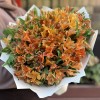 Букет из 29 оранжевых альстромерий