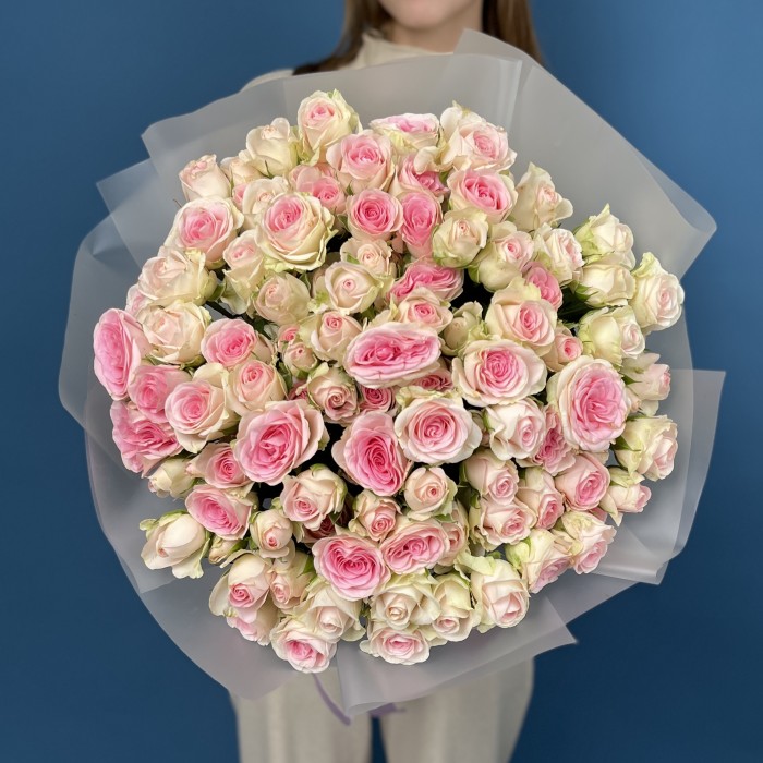 25 кустовых роз Гуд Муд 40 см