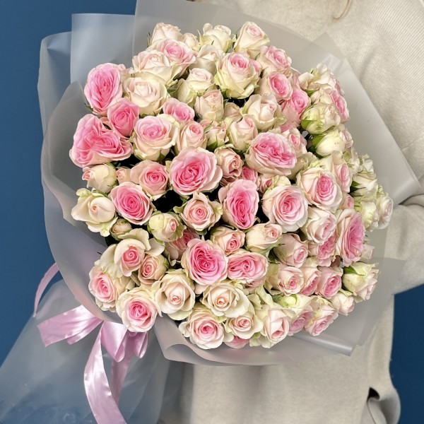 25 кустовых роз Гуд Муд 40 см