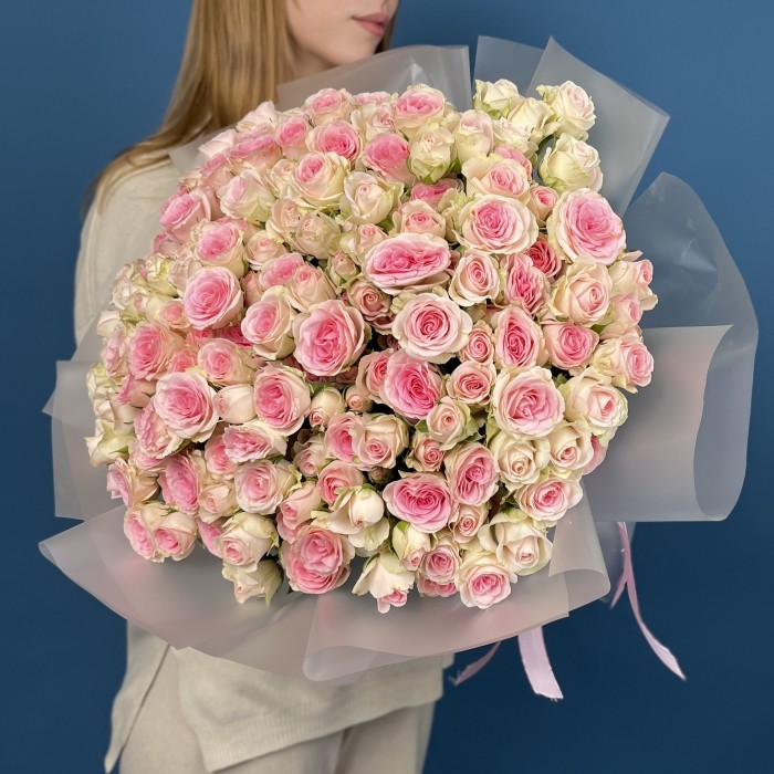 51 кустовая роза Гуд Муд 50 см