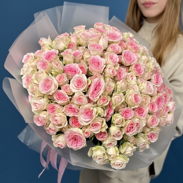 51 кустовая роза Гуд Муд 50 см