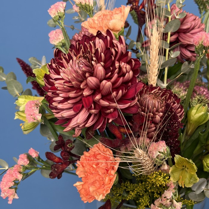 Интерьерный букет осень с хризантемами