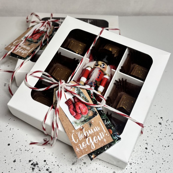 Конфеты ручной работы с апельсином и клубникой Щелкунчик