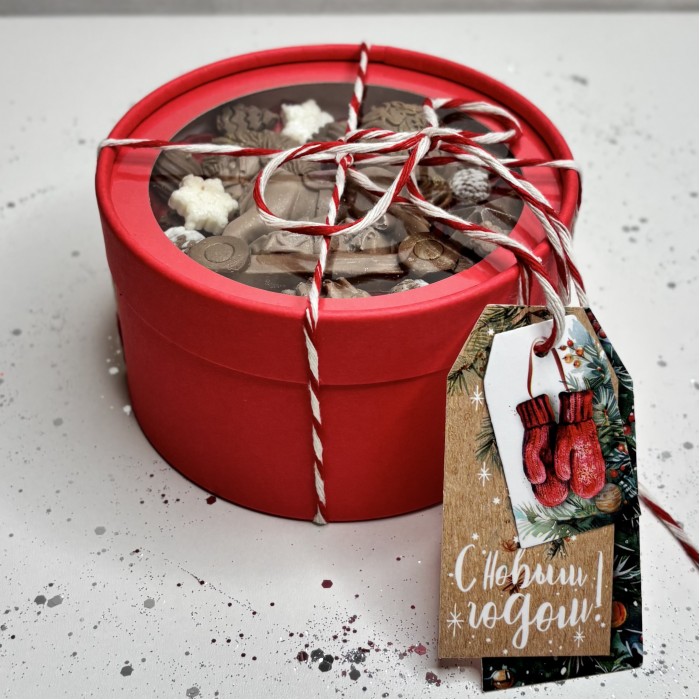 Новогодний набор из шоколада ручной работы Сказочный день