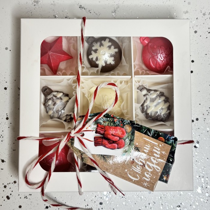 Новогодний набор из шоколада ручной работы Елочные украшения 9шт