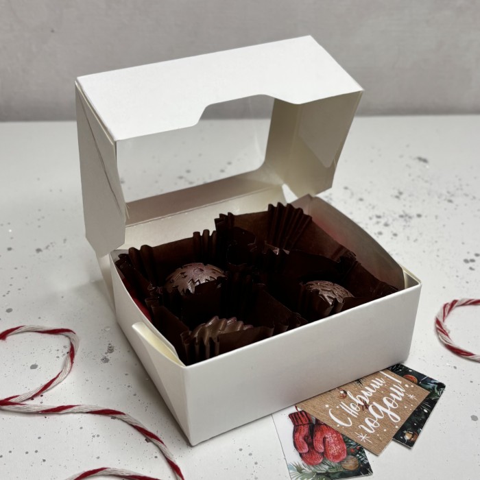 Новогодний набор из шоколада ручной работы фейерверк