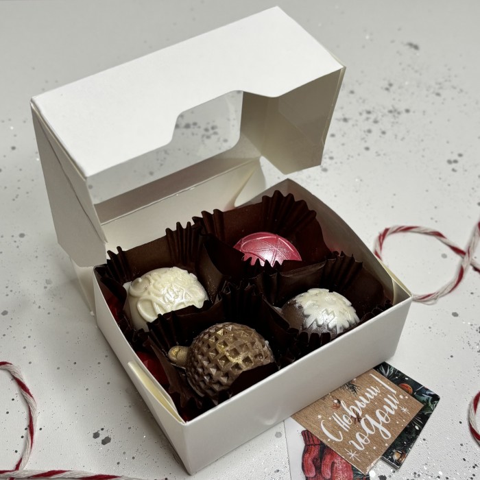 Новогодний набор из шоколада ручной работы праздничный фейерверк