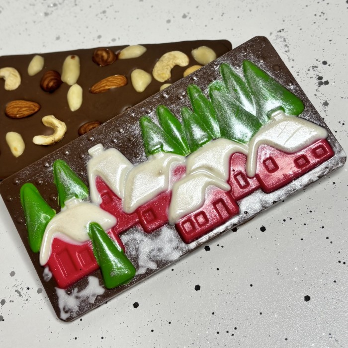 Новогодний шоколад ручной работы