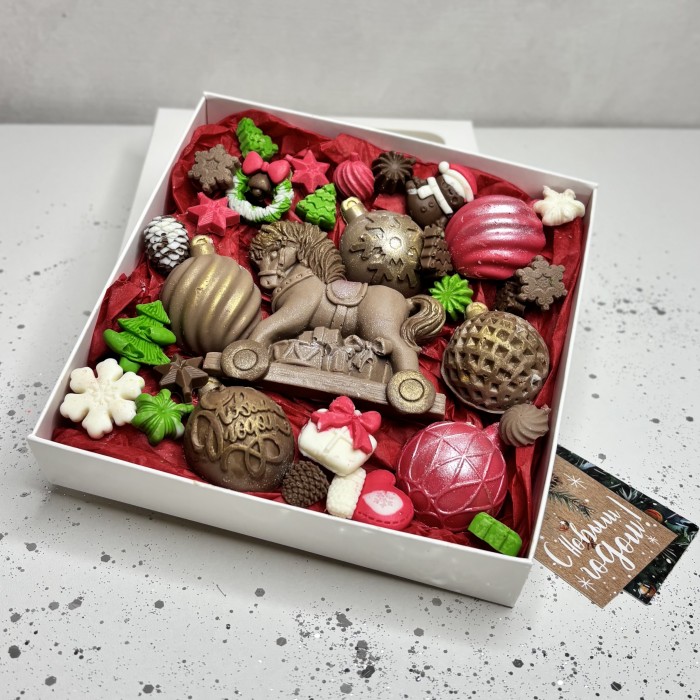 Новогодний шоколадный набор ручной работы Торжество