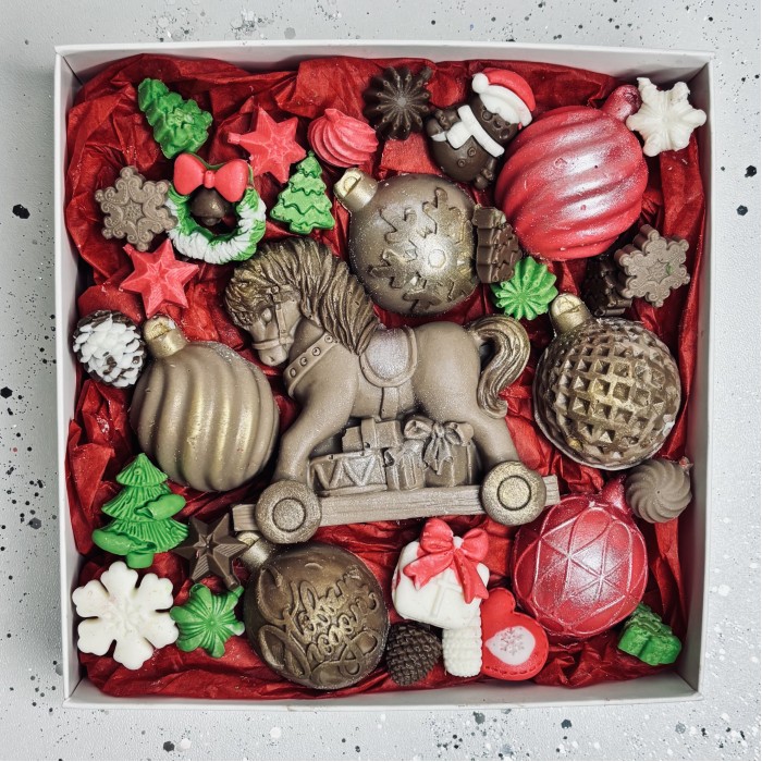 Новогодний шоколадный набор ручной работы Торжество