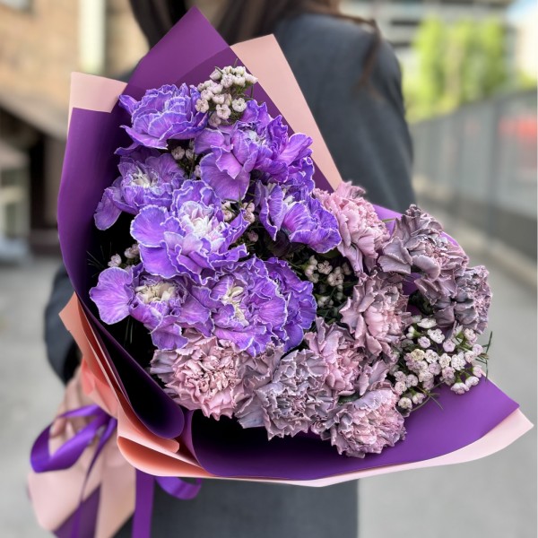 17 гвоздик в букете Мой Космос