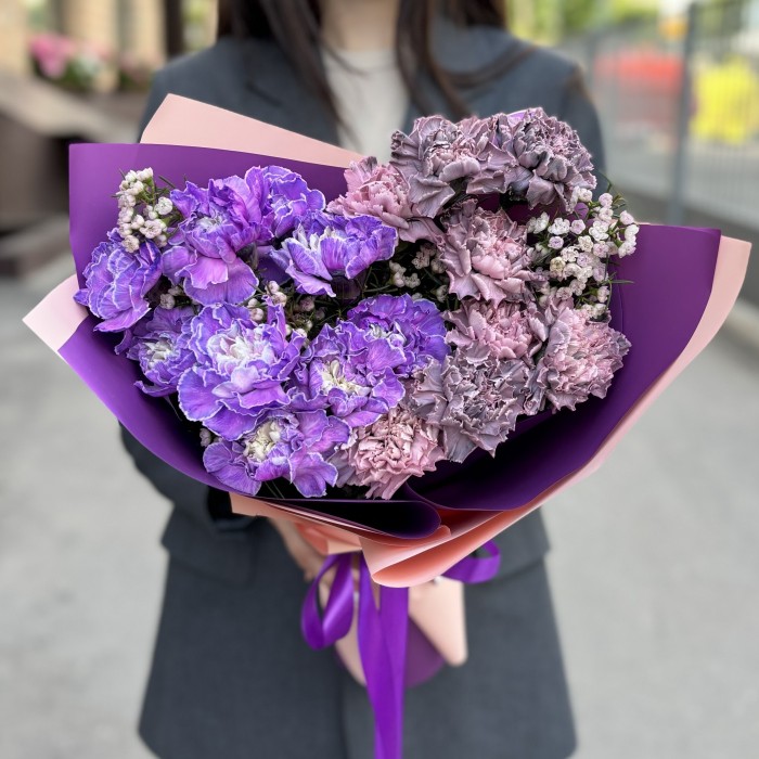 17 гвоздик в букете Мой Космос